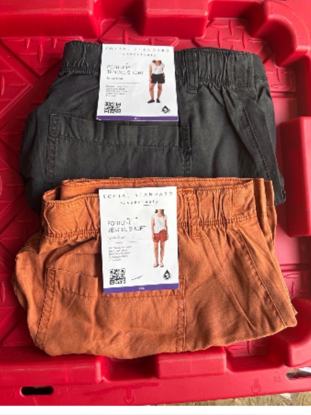 Lot 2 Social Standard Womens 2XL Mid Rise Fortune Tencel Short Lightweight NWT